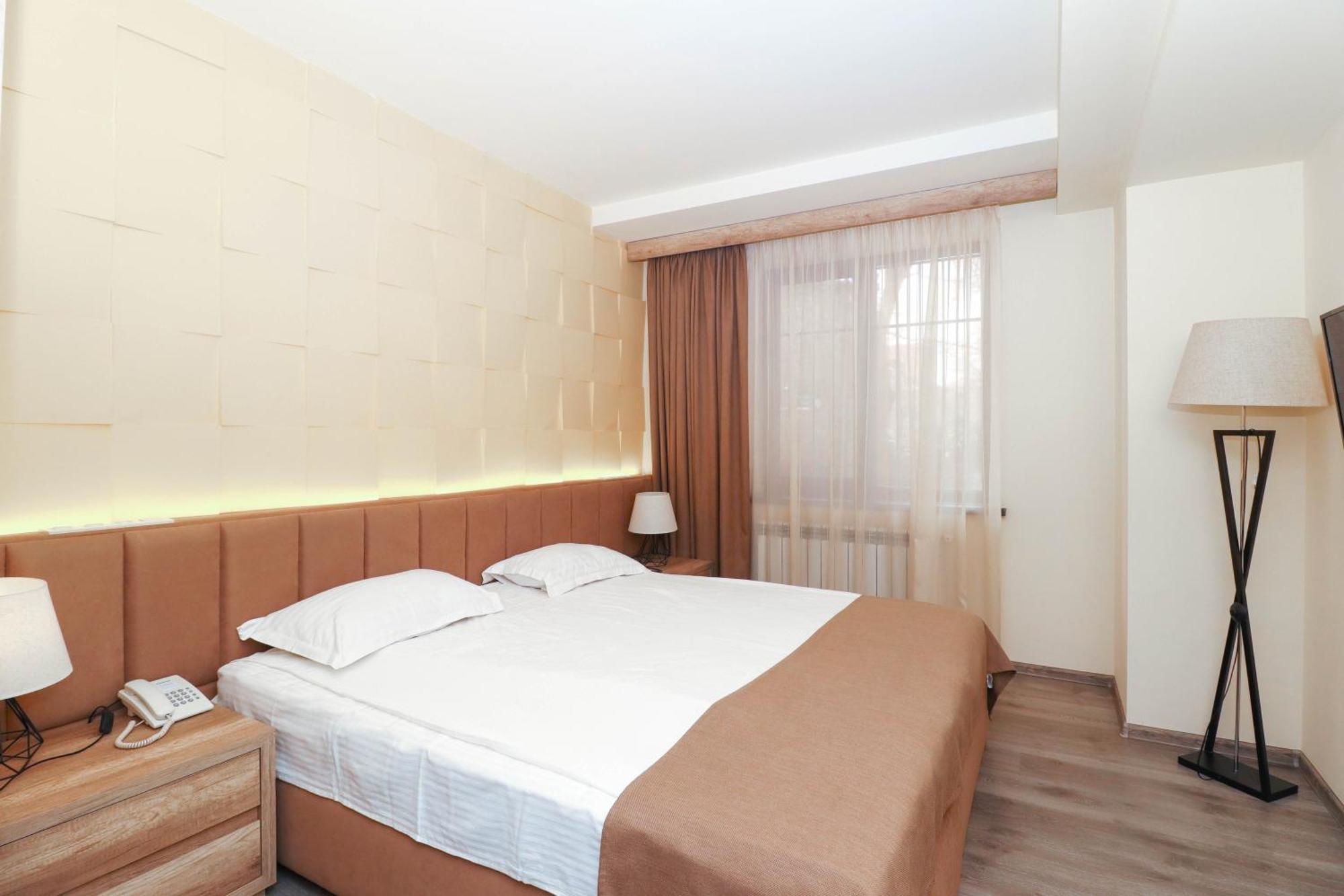 Mandarin Hotel Γιερεβάν Εξωτερικό φωτογραφία