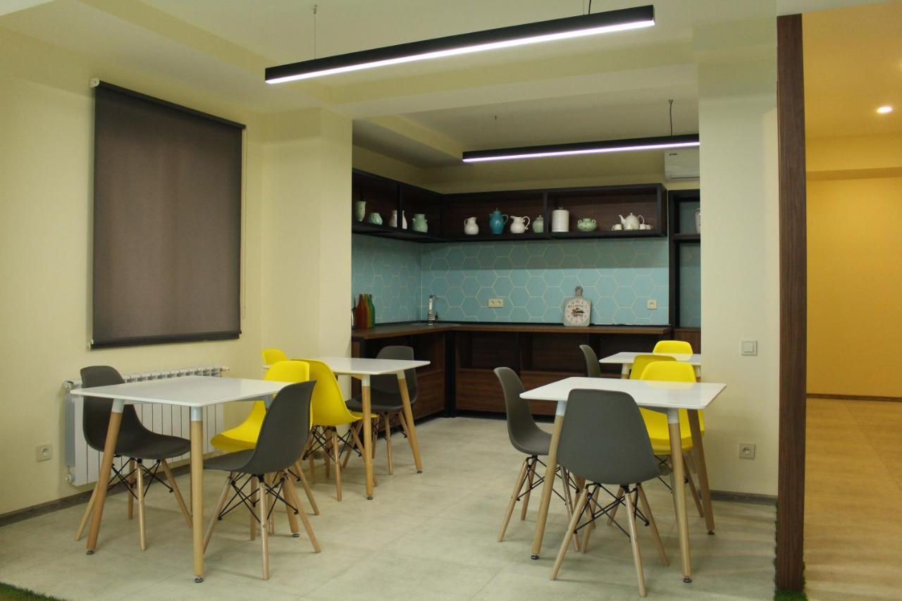 Mandarin Hotel Γιερεβάν Εξωτερικό φωτογραφία